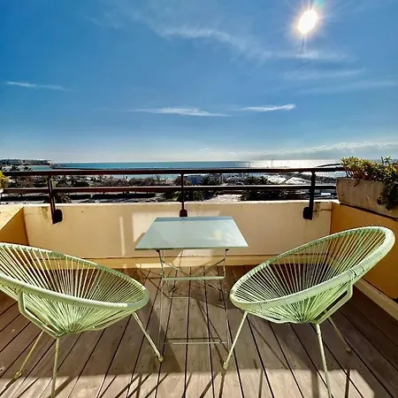 Superbe T2 Avec Terrasse Et Vue Su Quartier Des Quilles A Apartmán Sète
